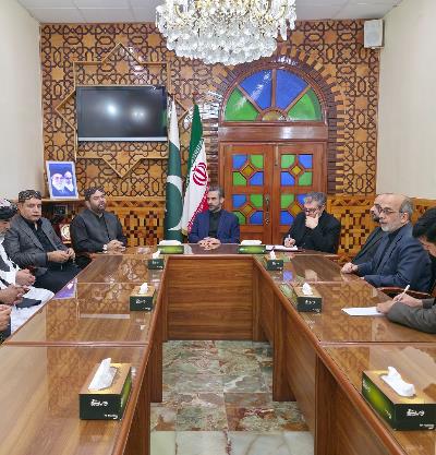 دیدار رئیس اتاق بازرگانی کویته با سرکنسول جمهوری اسلامی ایران و ابراز همدردی با ملت ایران به مناسبت شهادت رهبر معظم انقلاب