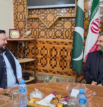 دیدار پرنس آغا احمد عمر احمدزئی با سرکنسول جمهوری اسلامی ایران در کویته